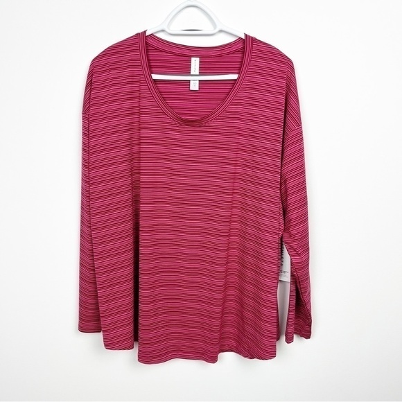 NWT Athleta |  Cloudlight Stratus Striped Top Size 2X - Picture 3 of 6
